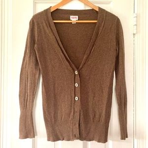 Women’s V-neck Boyfriend Cardigan